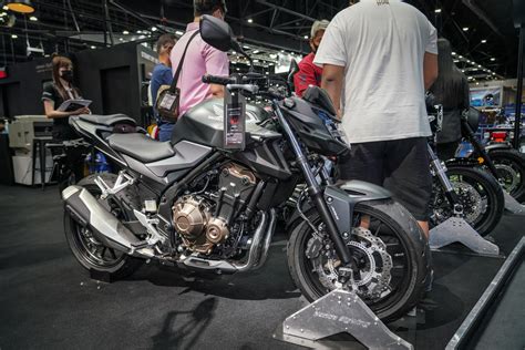 มอเตอรไซค Naked Bike ทตองบอกวา หลอสด ภายในงาน Motor Expo Motor Expo