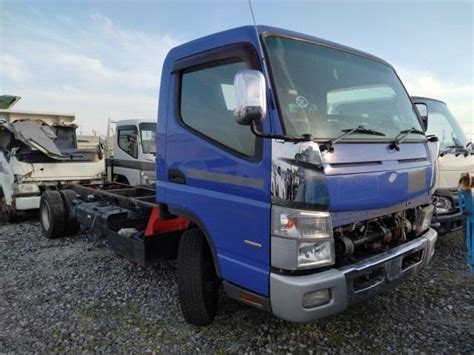 Mitsubishi Fuso Canter Cab Chassis No Engine Blown