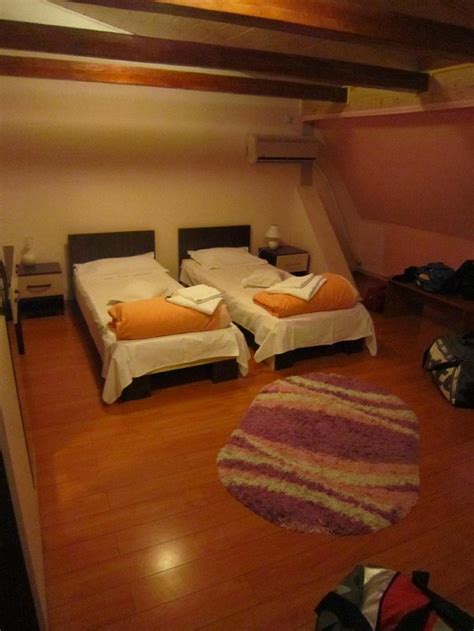 HOTEL TRIPOLI - Reviews, Photos