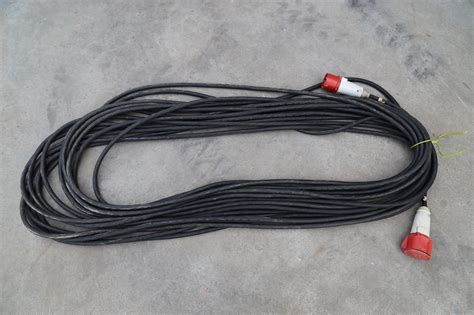 kabel 32 amp 400 v 5p 25 meter - Kabels - Electriciteit - Rentopia