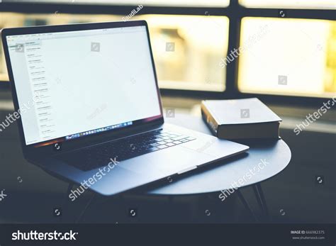 714 Macbook Pro Space Grey Images, Stock Photos & Vectors | Shutterstock