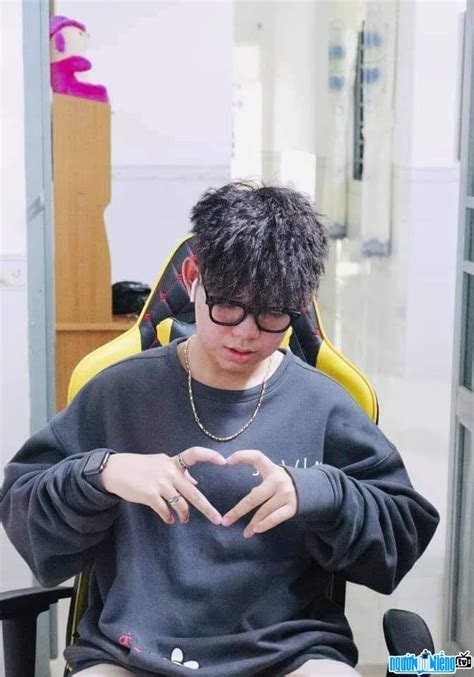 C Link Clip N Ng L B Nh Gaming C Ng N Streamer Hot Nh T Mxh