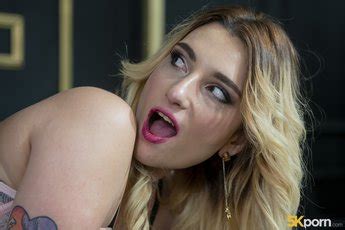 Spanish Stunner Lucia Fernandez In Hardcore Action Photos