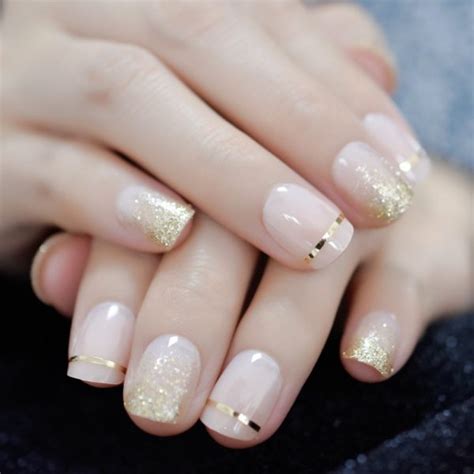Comment Choisir Un Vernis Ongles Nude Selon La Couleur De Votre Peau Manucure Mode Et