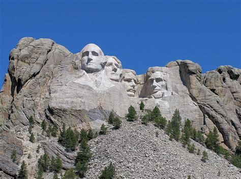 Report Seeks to Recognize Meaning of Mount Rushmore for Native People ...