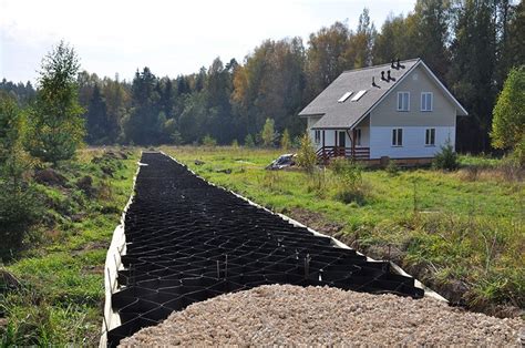 Виды георешеток для садовых дорожек и способы укладки
