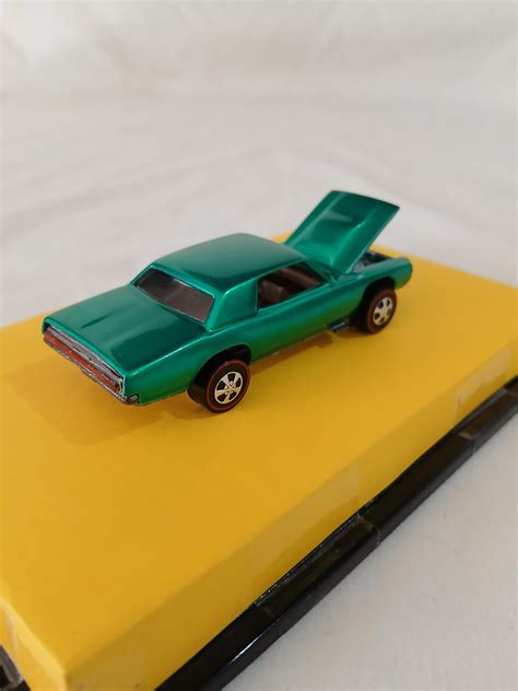 Hot Wheels Redline Custom T Bird Green Spectraflame Us Restored W Display Case Nice Etsy
