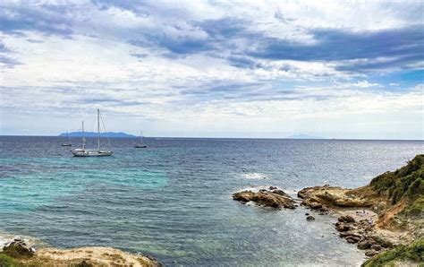 Pr S De Bastia Cette Plage Est L Une Des Plus Belles Du Cap Corse