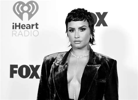 Demi Lovato Nude Ultimate Collection Scandal Planet