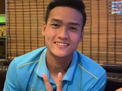 Hot Boy U Vi T Nam Khu Y O Mxh V I C Tri U Ng I Follow L Ai