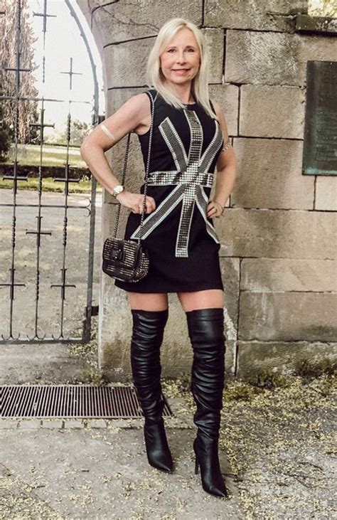 Milfs Gilfs Wearing Boots No Porn Pictures Xxx Photos Sex Images Pictoa