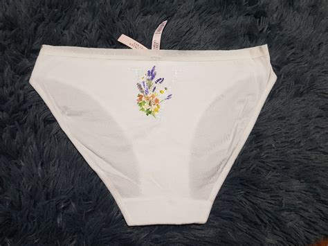 Victoria S Secret Bikini Bnwt Large On Carousell