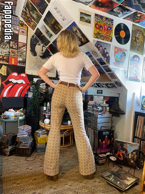 Issy Allen Nude OnlyFans Leaks Photo 3460131 Fapopedia