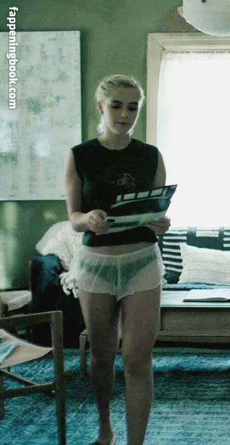 Kiernan Shipka Nude The Fappening Photo FappeningBook