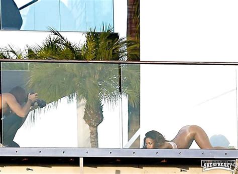 Rihanna Face Down Ass Up Shesfreaky