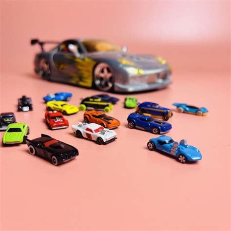 Mattel MATTEL Hot Wheels Mini Hợp Kim Xe Mô Hình Micro Cảnh Tĩnh Đồ Trang Trí Hợp Kim Xe Mô Hình