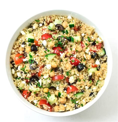 Greek Quinoa Salad With Chickpeas High Protein Gluten Free • Tastythin