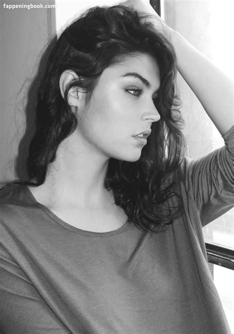 Lauren Layne Nude OnlyFans Leaks Fappening Page FappeningBook