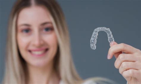 Smile Makeovers Transform Your Teeth With Invisalign In Plano