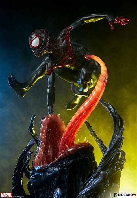 Sideshow Collectibles Spider Man Miles Morales Premium Format