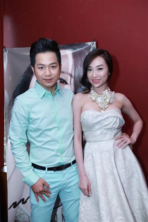 Như Ý công khai thân thiết bên ca sĩ lộ clip ngủ nude