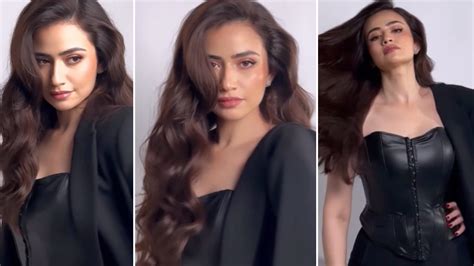 Sana Javed Is Too Hot To Handle In Sexy Black Corset Style Pk