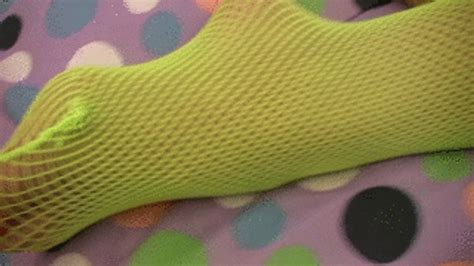 Chloe James Fucks Her Pussy With Her Purple Ribbed Pyrex Dildo XXX Cam Vids Clips4sale