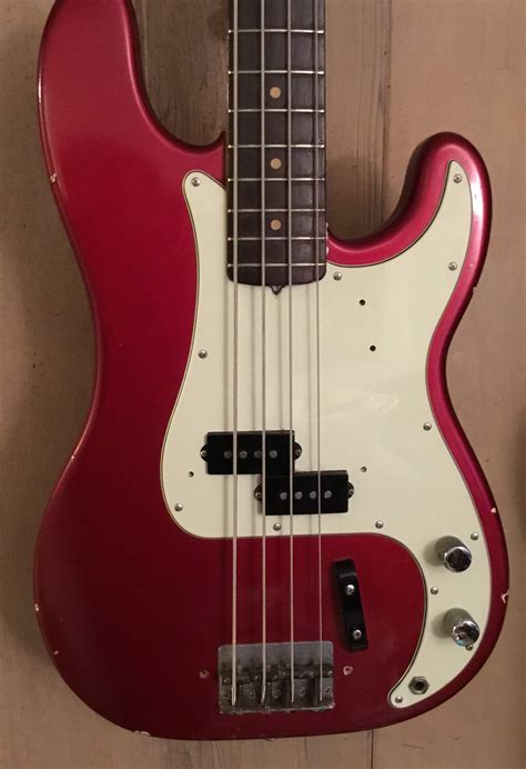 How exactly is the tug bar on a P bass supposed to be used? | Page 2 ...