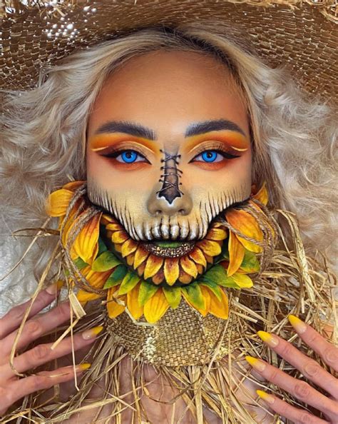 This Makeup Artists Trippy Makeup Totally Messed With Our Minds