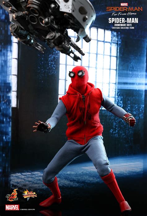 Hot Toys Spider Man Homemade Suit Version