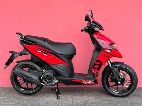 Aprilia Sr Occasionen Kaufen Motoscout24