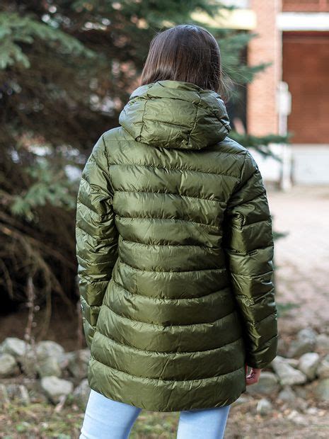 Легкие женские пуховики - купить в магазине Trolls с доставкой по России