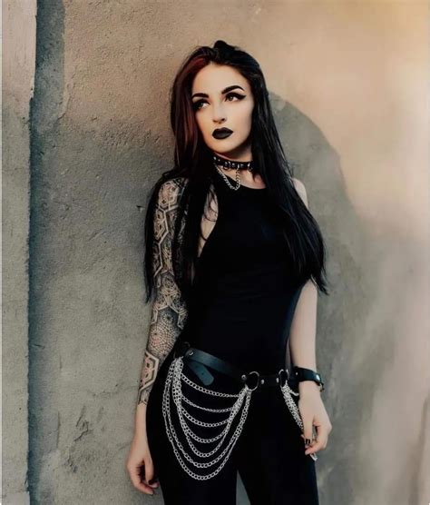 Alice Lane Rmetalboners
