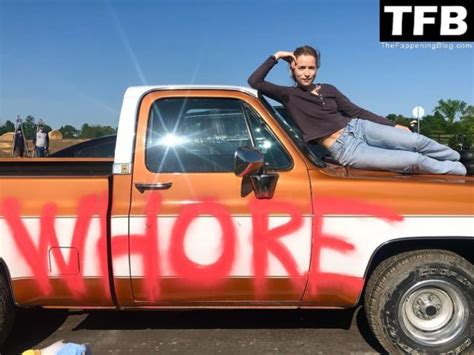 Willa Fitzgerald Nude Sexy Collection Photos Thefappening