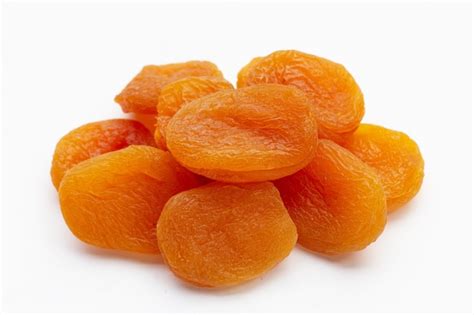 Premium Photo Dried Apricots On White Background