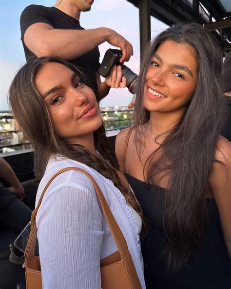 ANIKO TAI BOLLOK (@anibollok) • Instagram photos and videos