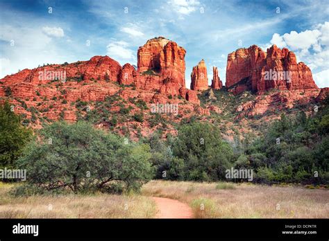 Famous Cathedral Rock Stock Photo Alamy