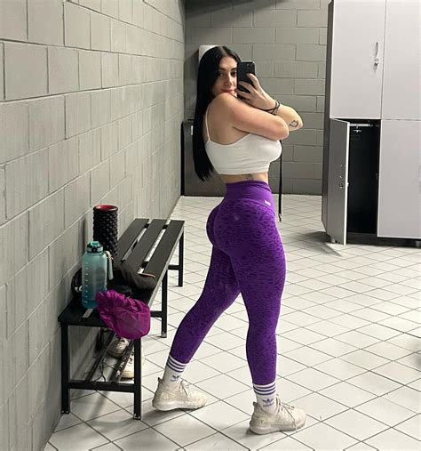 Andreea Irimescu added a new photo. - Andreea Irimescu