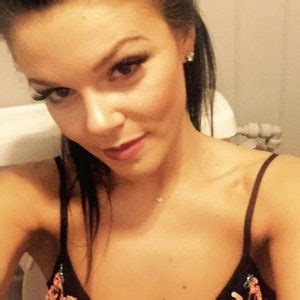 British Actress Faye Brookes Nude Leaked Private Pics