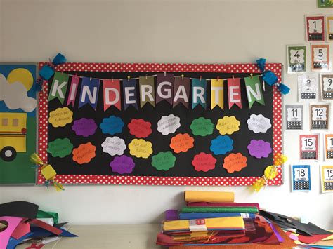 Kindergarten Bulletin Board Welcome To School”
