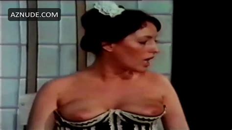 HELEN THOMAS Nude AZNude