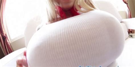 Tattooed Milf Tittyfucking And Cumplaying Tnaflix