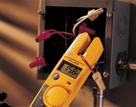 کیت مولتی متر و ترمومتر لیزری مدل Fluke T5 600 62max 1ac Kit