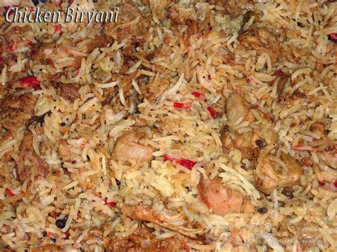 fabulous fridays: Chicken Biryani with Raita