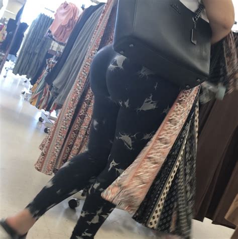 Super Thick Milf In Leggings Forum