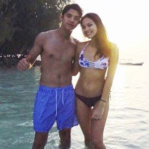 8 Hot Sexy Nadira Adnan Bikini Pics