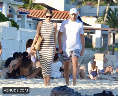 Arabella Chi Sexy Seen With Billy Henty Showing Off Her Beautiful Baby Bump And Her Hot Bikini