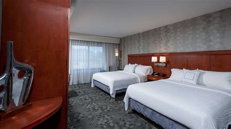 Portland, ME Hotels | Courtyard Portland Airport