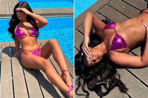 Hot Sexy Belle Hassan Bikini Pics