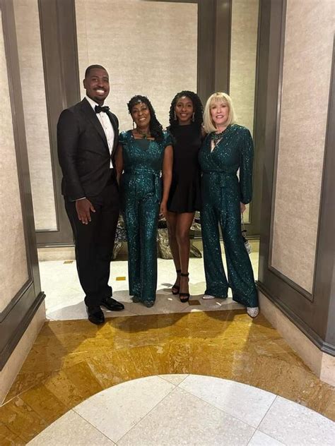 JOANIE HELGESEN MATURE MODEL 11 14 24 Copa Style Magazine